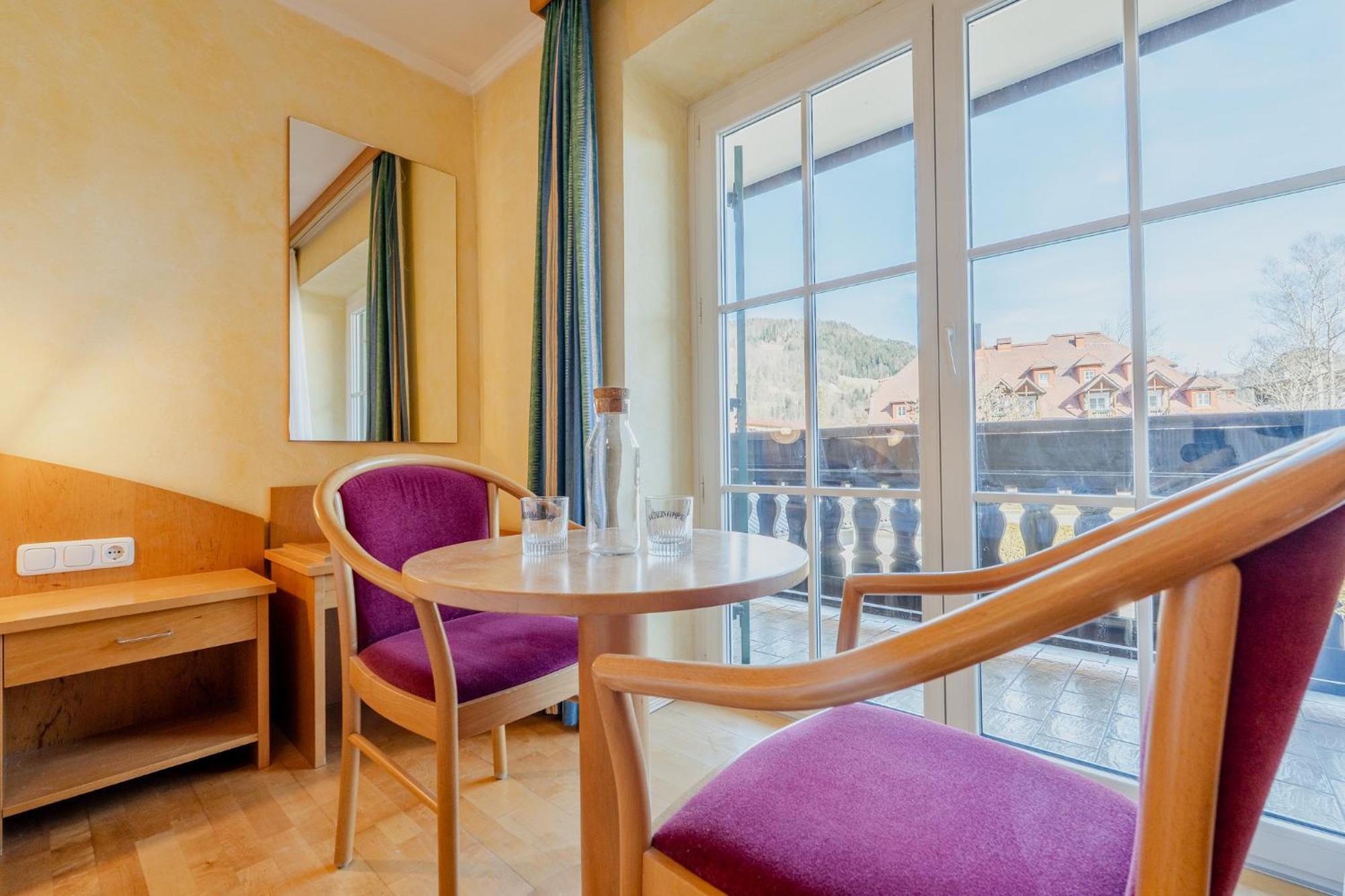 Whats-App Self-Check-In - Villa Maria Theresia Bad Goisern Oda fotoğraf